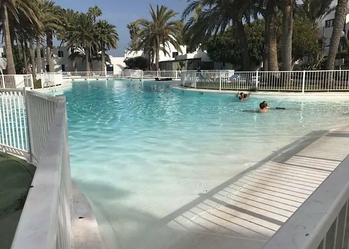 Barqueros Front - Town Centre Apartamento *